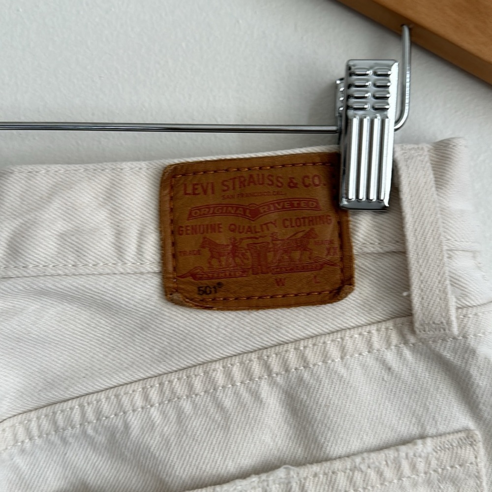 501 Levi’s - Picture 2 of 4